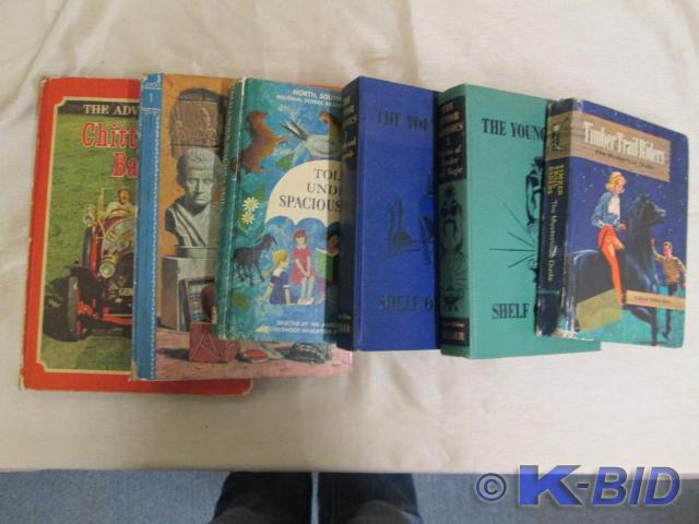 lot 164 image: Lot #1 of vintage childrens books.