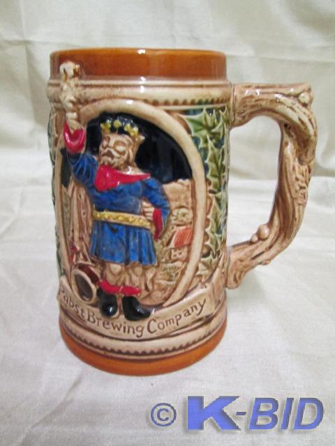 lot 31 image: 1994 Pabst Brewing Company holiday ...