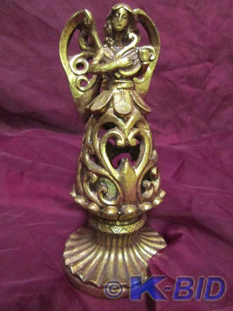 lot 48 image: Gold resin Christmas angel with a h...