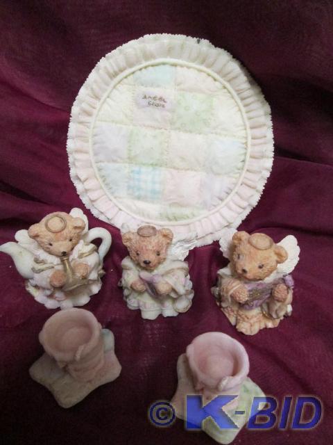 lot 90 image: Angel Bears collection with a padde...
