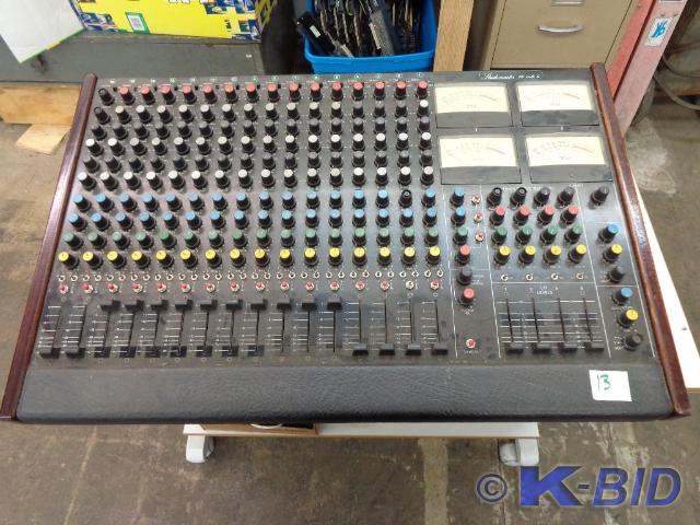 lot 13 image: Studio Master 16 Into 4 Recording C...
