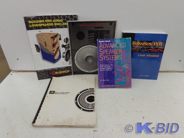 lot 49 image: Assorted Speaker Box Building Books...