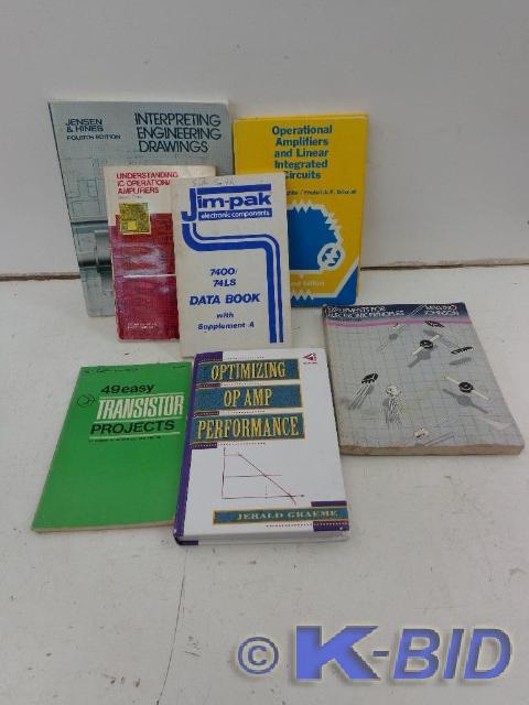 lot 50 image: Assorted Amplifier Electronics Book...