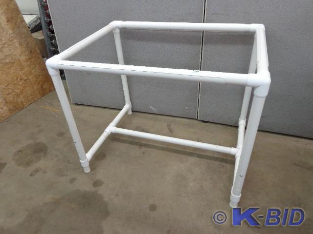 lot 56 image: Adjustable PVC Stand 39 x 28 x 40...