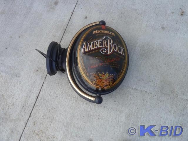 lot 40 image: Amber Bock Light  Rotating light. ...