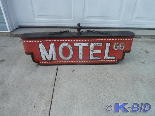 lot 41 image: Motel 66 sign  Antique sign- Motel...