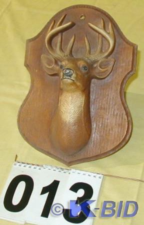 lot 13 image: Vintage Chalk Buck Deer Head Plaque...