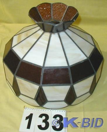 lot 133 image: Nice Leaded Glass Hanging Lamp Shad...