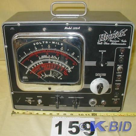 lot 159 image: Vintage Hickok Model 209A Vacuum Tu...