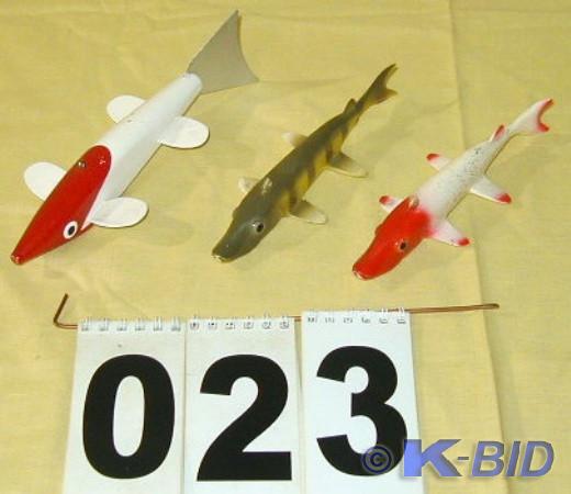 lot 23 image: Three Vintage Spearing Decoys  Two ...