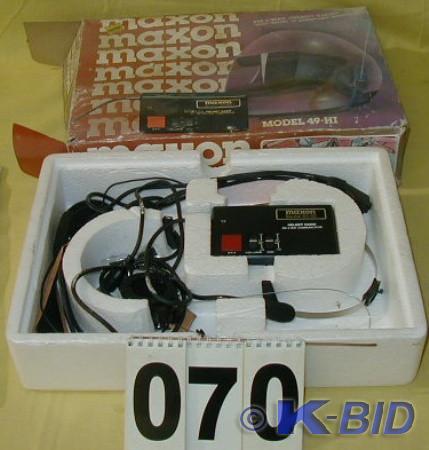 lot 70 image: Vintage Maxon FM Helmet Radio  This...