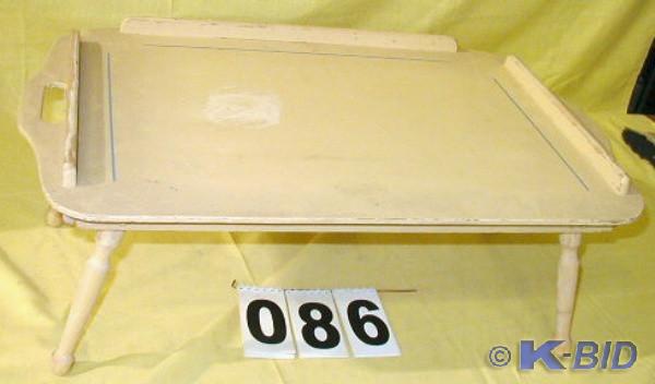 lot 86 image: Vintage Golden Rule FoldingTilting...