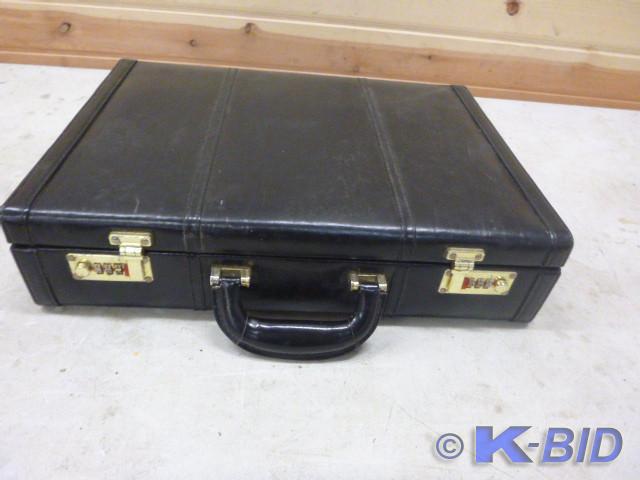 lot 104 image: Briefcase