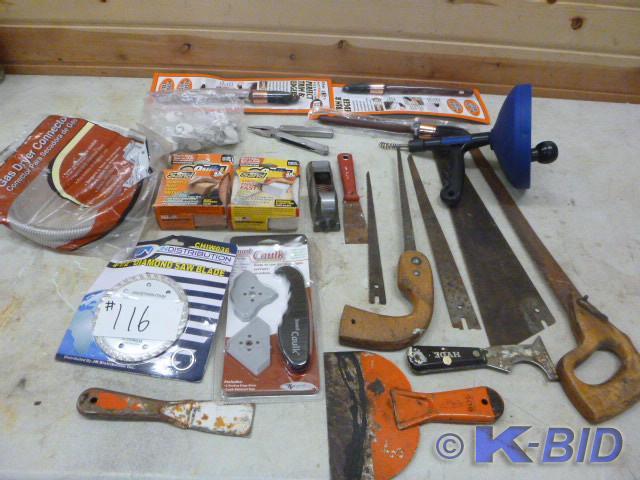 lot 129 image: Miscellaneous Tools and Garage Item...