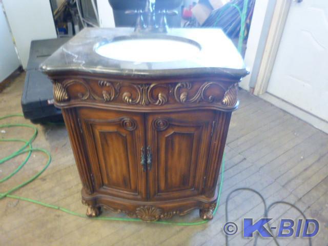 lot 140 image: Nice Bathroom Vanity and Sink   33 ...