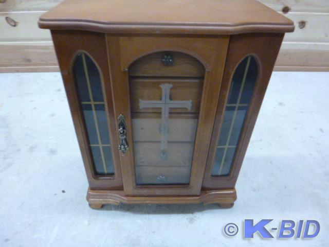 lot 185 image: Nice Jewelry Box