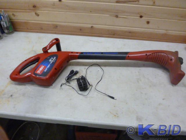 lot 55 image: Toro 8 Trimmer   Model #51464  Bat...