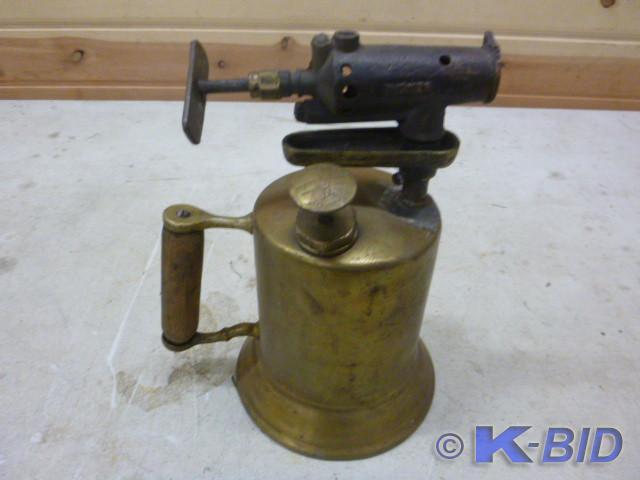 lot 80 image: Vintage Torch by the Turner Brass W...