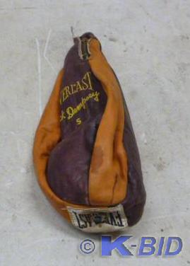 lot 95 image: Everlast Jack Dempsey Speed Bag