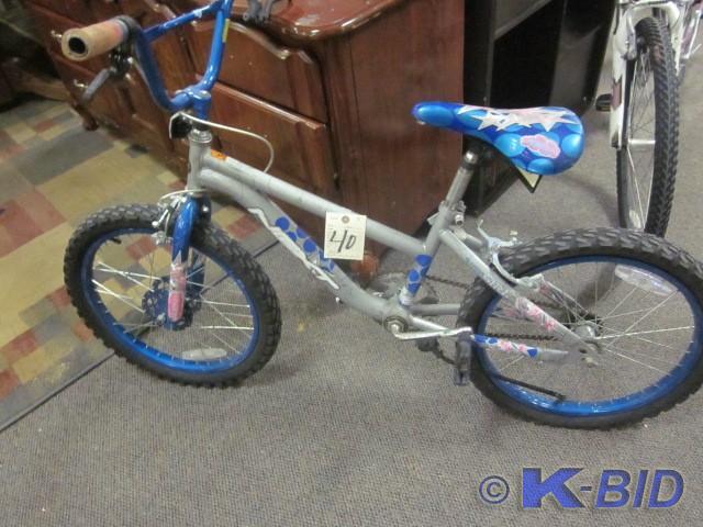 NEXT Glamore Girl BMX bike.
