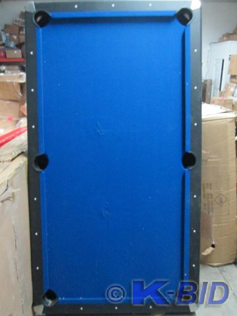 7-ft. Arcade Billiard Table w Ball...