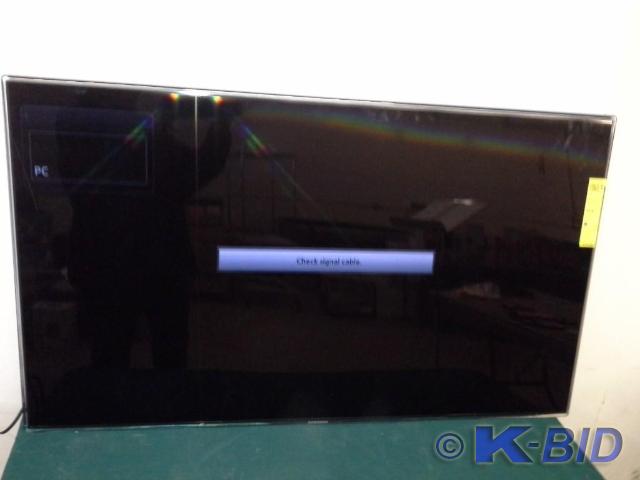 lot 1 image: Samsung 55 Flat Screen TV model LF...