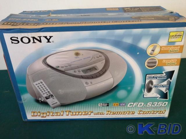 lot 100 image: Sony CD Radio Cassette Recorder mod...