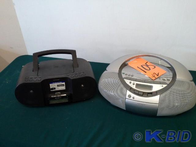 lot 105 image: (2) piece lot Sony AMFMCD Players...