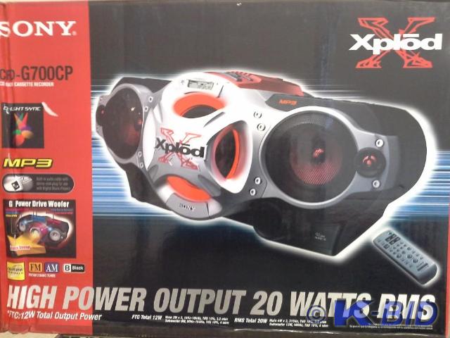 lot 137 image: Sony xplod model CFD-G7000CP, CD Ra...