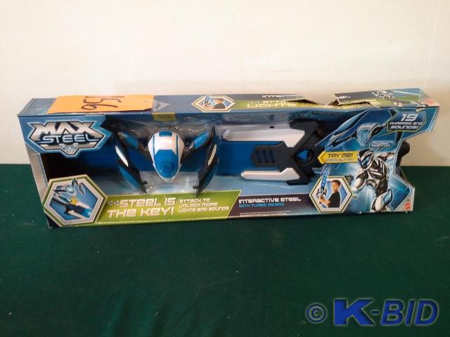 lot 156 image: MaxSteel by Mattel Interactive Stee...