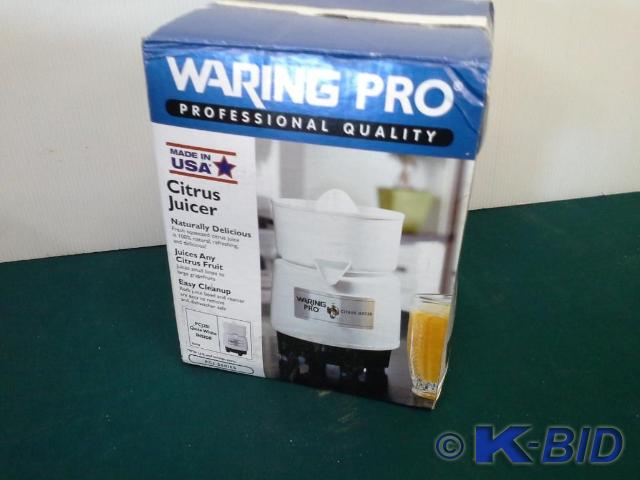 lot 199 image: Waring Pro Citrus Juicer model PCJ2...
