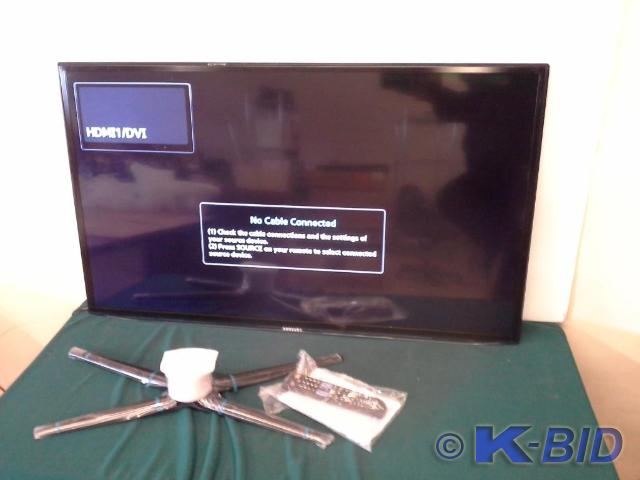 lot 21 image: Samsung 46 LED Flat Screen TV mode...