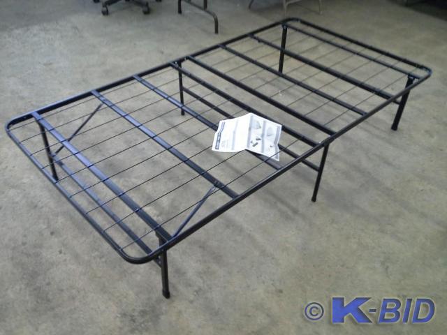 lot 212 image: (2) piece lot Sleep Master Platform...