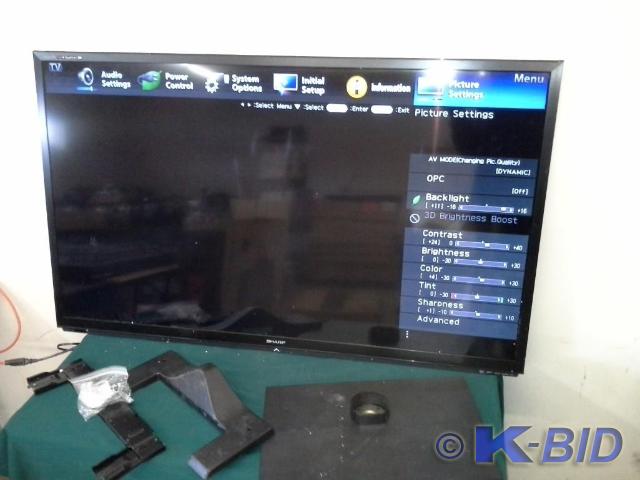 lot 24 image: Sharp AQUOS 60 LED HDTV3D TV mode...