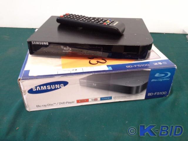lot 263 image: Samsung Blu-ray DiscDVD Player mod...