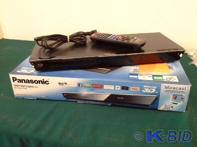 lot 265 image: Panasonic Blu-ray Disc Player model...