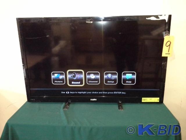 lot 9 image: Sanyo 50  Flat Screen TV model DP5...