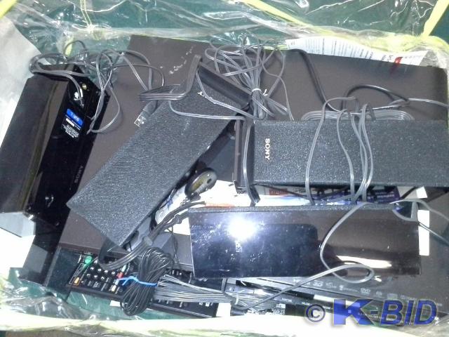 lot 94 image: Sony Blu-ray DiscDVD Home Theater ...