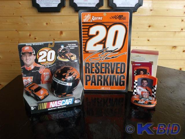 Lot of 3&nbspNASCAR Tony Stewart&n...