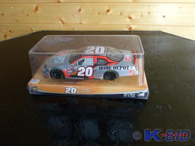 NASCAR #20 Tony Stewart - Home Depo...