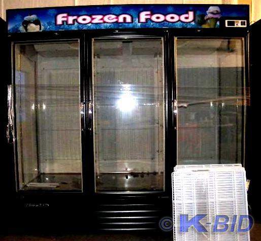 lot 2 image: Freezer Merchandiser    Three secti...