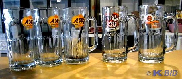 lot 34 image: Lot of 5 Glass A & W Mugs    Ea...