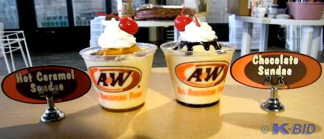 lot 44 image: Lot of 2 A & W Fake Food Displa...