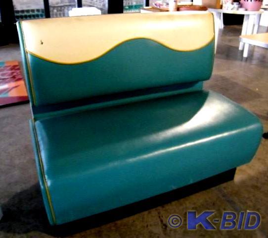 lot 52 image: Vintage Booth    Was in an A & ...