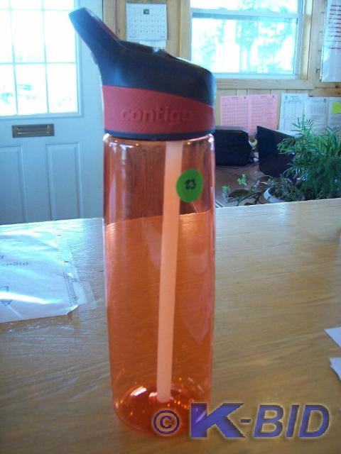 lot 23 image: Contigo Drink Bottle -New -Pop up S...
