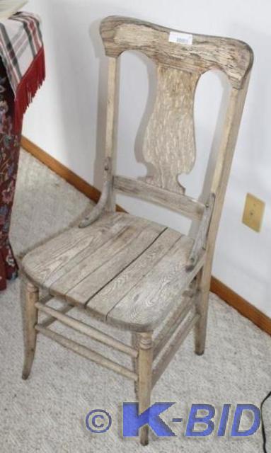 lot 120 image: antique wood oak chair