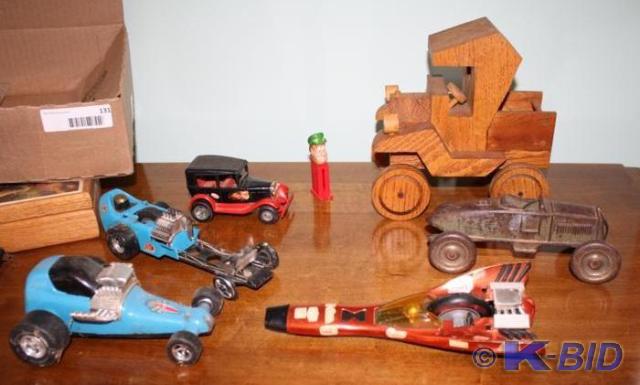 lot 131 image: 6 unique model cars Antique cast ir...