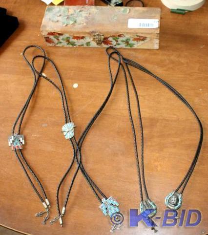 lot 159 image: 5 bolos jewelry