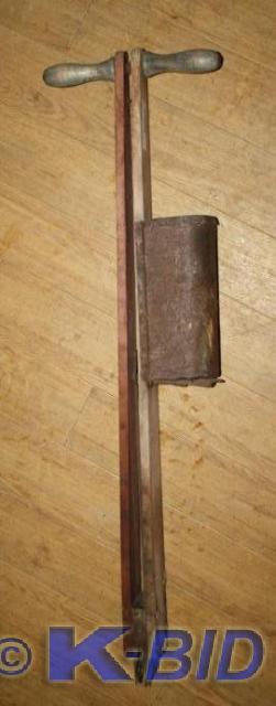 lot 189 image: Antique hand corn planter