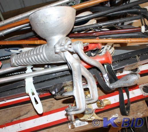 lot 213 image: Antique Enterprise&nbspMFG&nbspsa...
